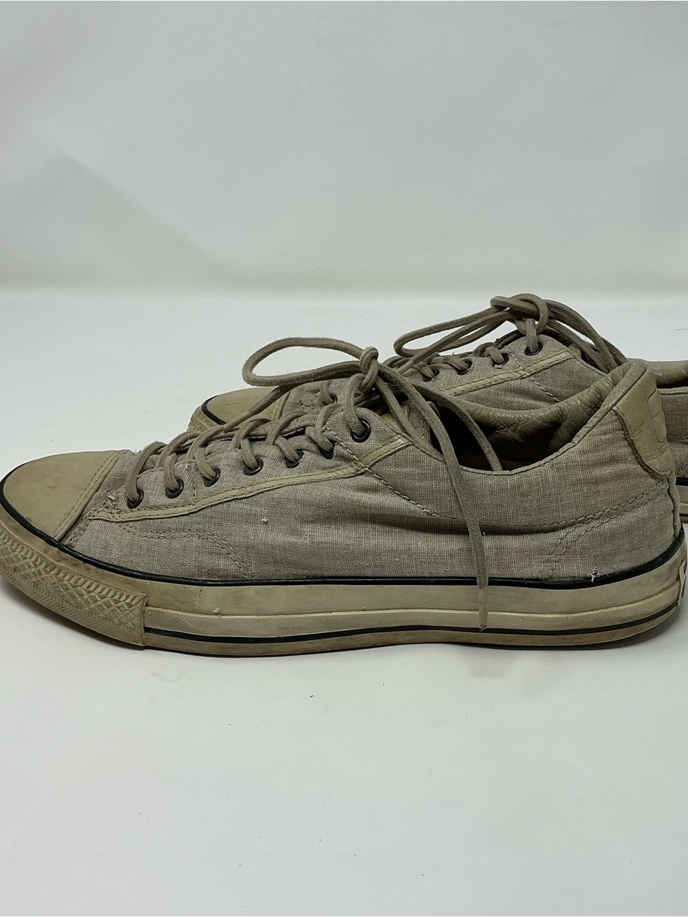 Converse Low-Top Canvas Sneakers in Taupe